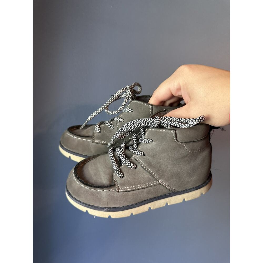 Oshkosh‎ Gray Boots